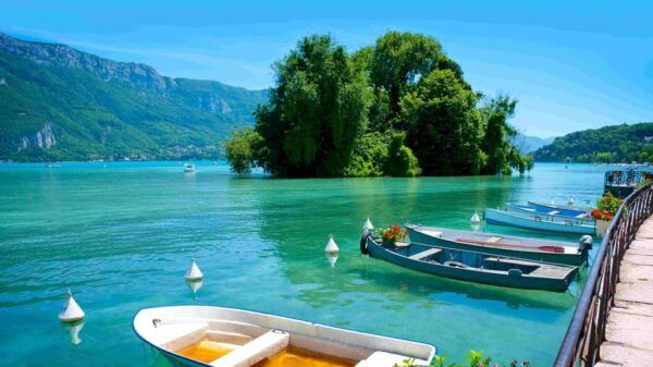 Annecy - Home Shopping Premium and Stand Up Paddle - Flexibility in Scheduling