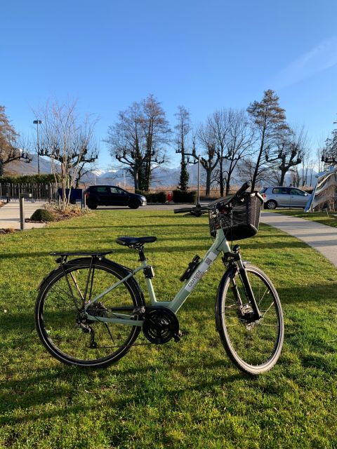 Annecy-le-Vieux, France: Electric and Muscle Bike Rentals - Additional Information