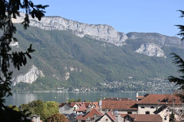 Annecy Old Town - Architectural Marvels