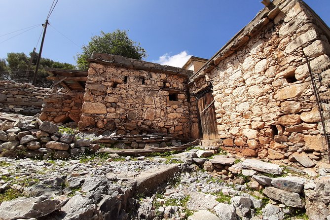 ANOPOLIS-LIVANIANA Roundhike Adventure - Safety Tips