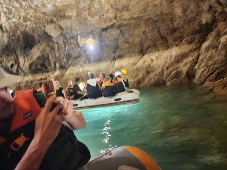 Antalya: Cruise inside theCaveLake&Side seaCruise - FAQ