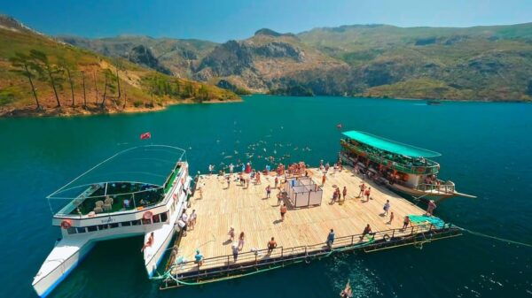 Antalya: Green Canyon Boat Trip With Lunch & Soft Drinks - Live Tour Guide Details