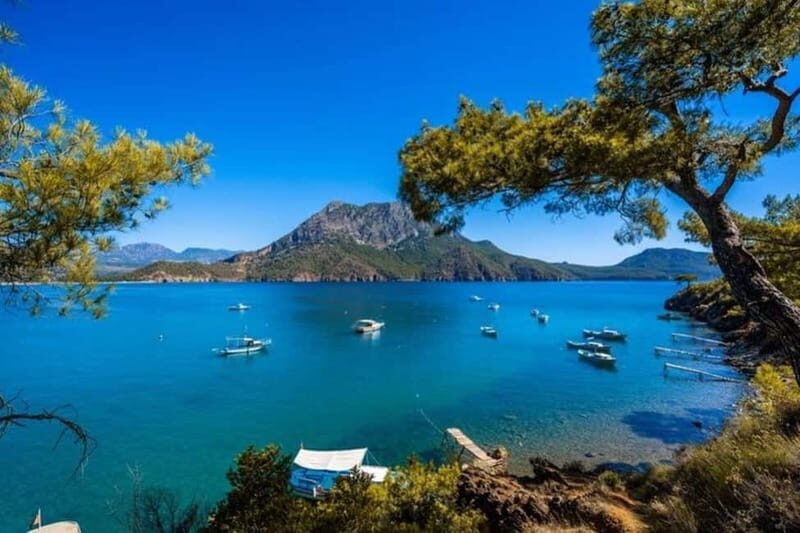 Antalya/Kemer: Adrasan Bays Boat Tour With Lunch - The Experience on the Water