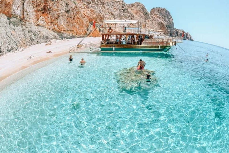 Antalya/Kemer: Adrasan Suluada Island Boat Tours with Lunch - The First Stop: Suluada Island