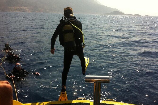 Antalya/Kemer Scuba Diving with Pickup, Lunch, and 2 Dives - Group Size and Atmosphere