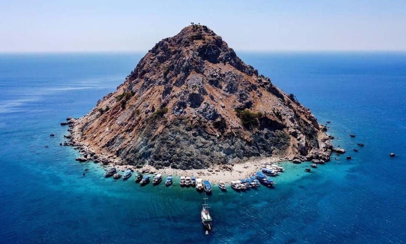 Antalya/Kemer: Suluada Boat Tour with Bays & Maldives Beach - Good To Know