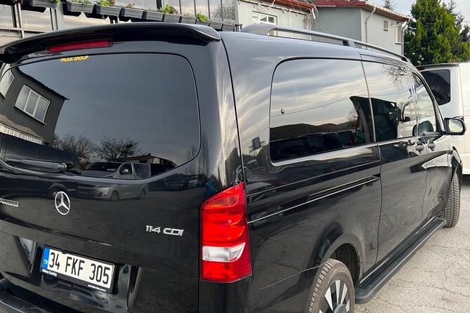 Antalya Okurcalar Hotels to Antalya Airport AYT Transfers - Vehicle and Pickup Information