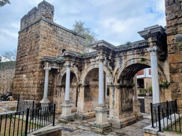 Antalya Old Town and Antalya Museum Tour - Important Tour Information