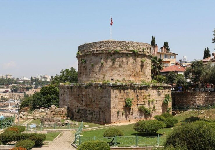 Antalya Scavenger Hunt and Sights Self-Guided Tour - Activity Details