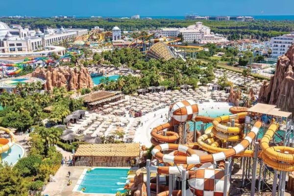 Antalya: The Land of Legends Theme Park Ticket and Transfer - Park Amenities and Facilities