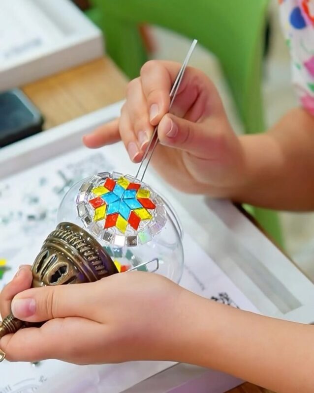 Antalya: Traditional Mosaic Lamp Workshop - Mediterranean Glass Art - Turning colored glass into a personal lamp