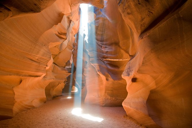 Antelope Canyon and Horseshoe Bend Small-Group Tour From Sedona or Flagstaff - Common Questions