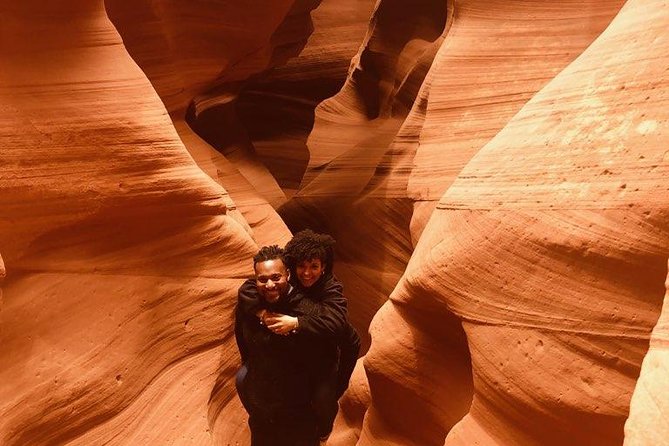 Antelope Canyon & Horseshoe Bend Tour From Las Vegas With Lunch - Start and End Time