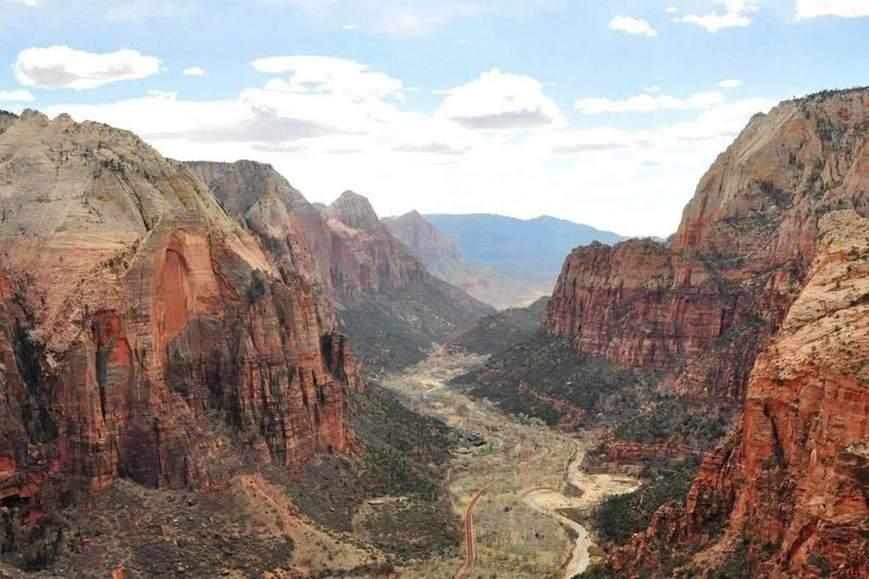 Antelope Canyon Multiple Route Bus and Walking Tours - The day trip from Las Vegas is a different proposition