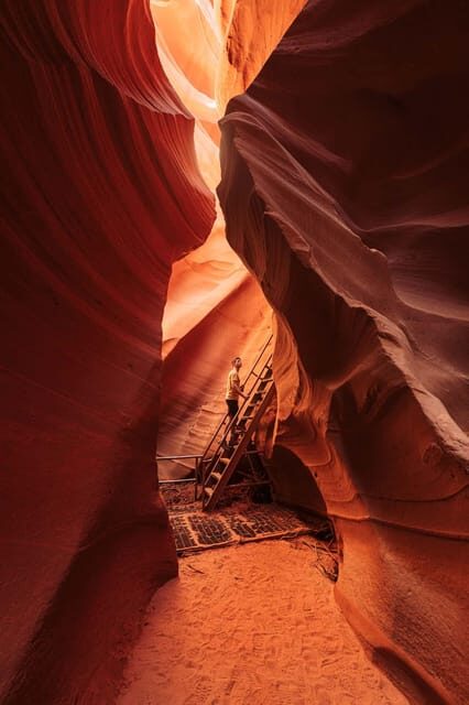 Antelope Canyon X by Taadidiin/Horseshoe Bend Overlook - Introduction to the Tour Experience