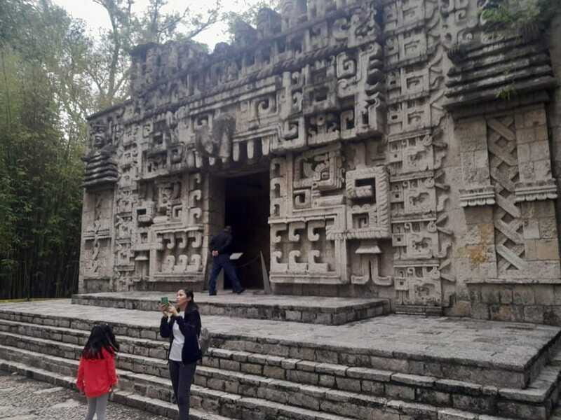 ANTHROPOLOGY MUSEUM & CHAPULTEPEC: Guided Tour - Whats Included and Whats Not