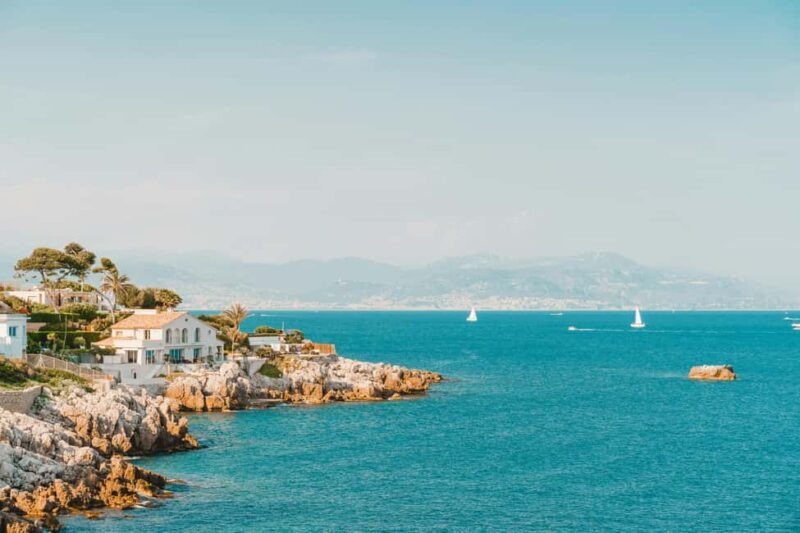Antibes/Cannes/St Paul de Vence Half-day excursion with car & guide - Exploring the South of France on a Half-Day Tour