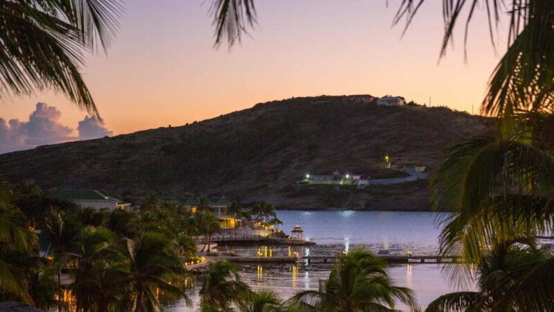 Antigua: City and Shopping Tour with Museum Visit - Transportation and Group Size