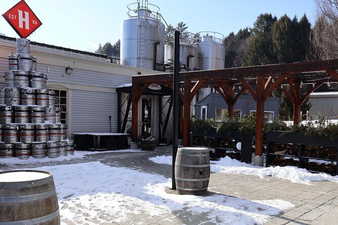 Antiques and Artisans: A Woodstock to Windsor Self-Guided Drive - Starting Point: Woodstock