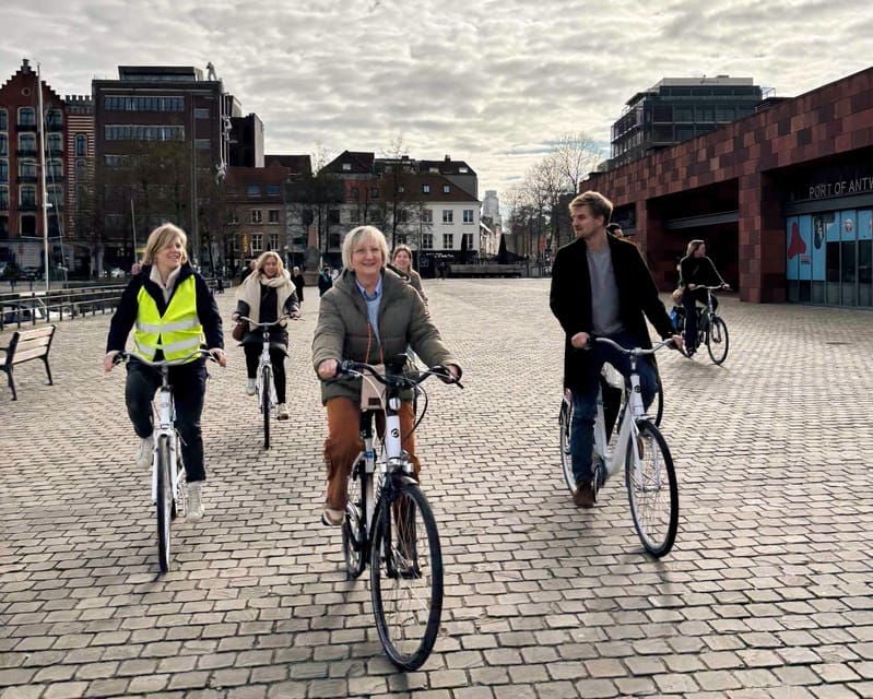 Antwerp: City Highlights Guided Bike Tour - The Itinerary: What to Expect