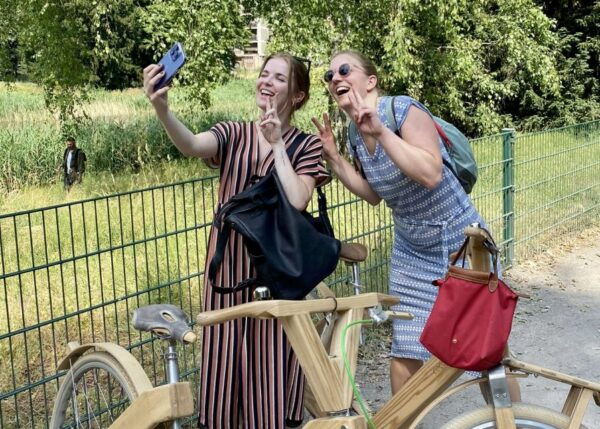 Antwerp: City Highlights Tour by Wooden Bike - Includes