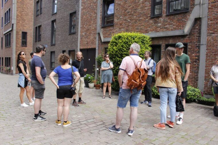 Antwerp: City Highlights Walking Tour - How the Tour Feels in Practice