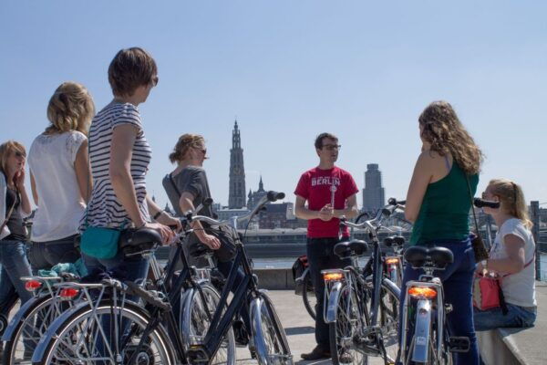 Antwerp: Guided Bike Tour - The Sum Up