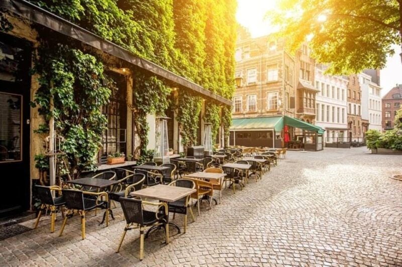 Antwerp: Must-See Attractions Private Walking Tour - Good To Know: