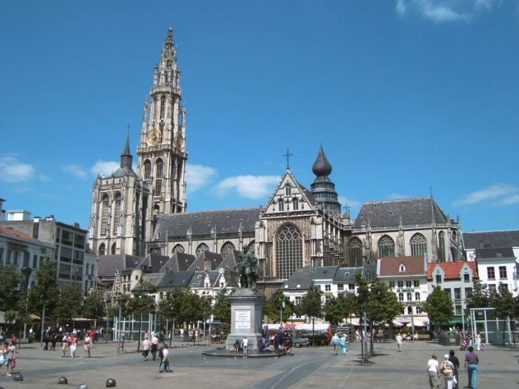 Antwerp: Private Historical Highlights Walking Tour - Activity Logistics