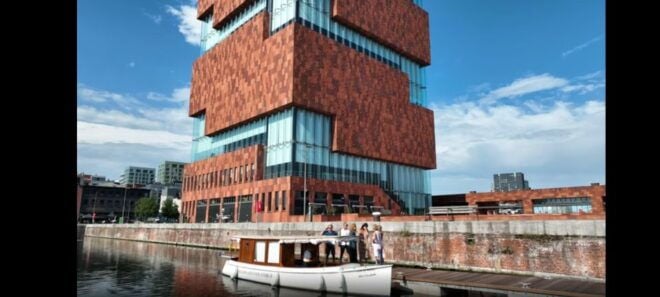 Antwerp: Private Old Harbour Boat Tour Incl. Drinks & Snacks - Highlights