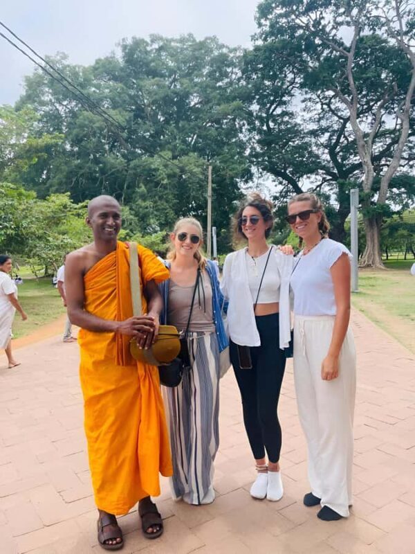 Anuradhapura: Guided Pvt Bike Tour with Lunch & Entry Ticket - Who Should Consider This Tour?