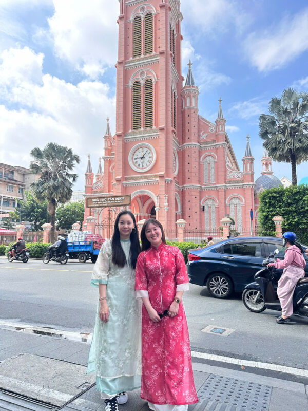 Ao Dai Experience with Iconic Instagram Tour in Saigon - Timing, Transport, and Tour Formats