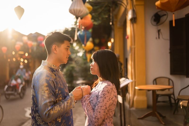 Ao Dai Photoshoot Tour in Hoi An - Fujian Temple and a coffee break