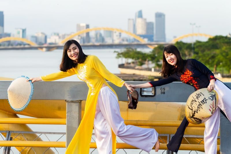 Ao Dai Rental in Da Nang - Add a photographer if the photos matter most
