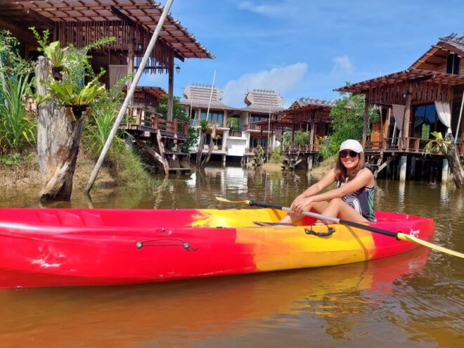 Ao Nang: Kayak Tour in Krabi Mangrove Forest With Lunch - Itinerary