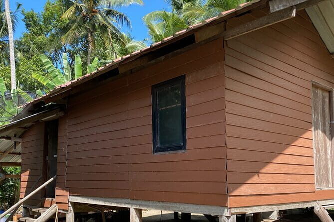 Aonang Cultural Exploration on Temple, Market and Thai Visit - Transportation & Comfort