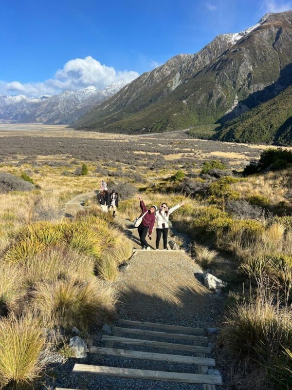 Aoraki / Mount Cook Full-Day Small Group Tour from Queenstown - Guides and group size shape the day