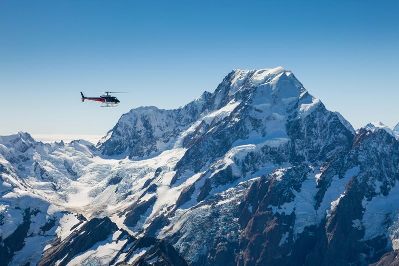 Aoraki Mt Cook Flight Experience with Alpine or Snow Landing - What happens during the flight