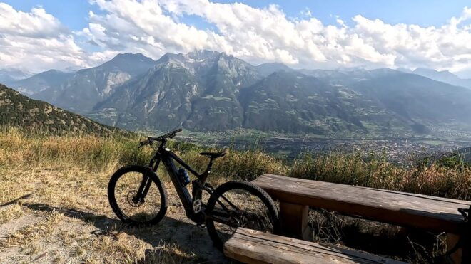 Aosta: E-Bike Full Suspension Day Rental - Guided and Independent Exploration