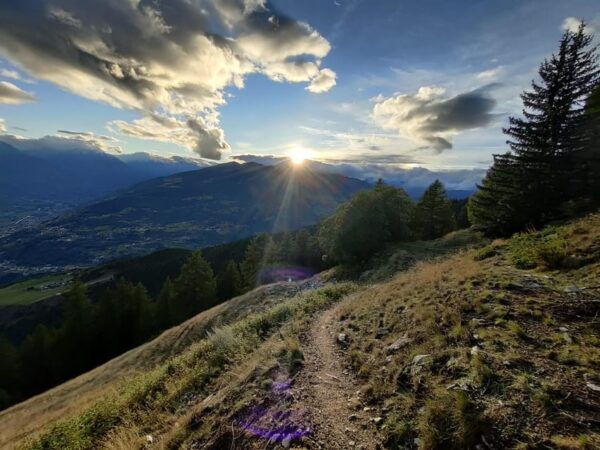Aosta: E-Bike Full Suspension Day Rental - Participant Information