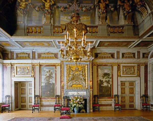 Apeldoorn: Het Loo Palace Entry Ticket - Visitor Accessibility