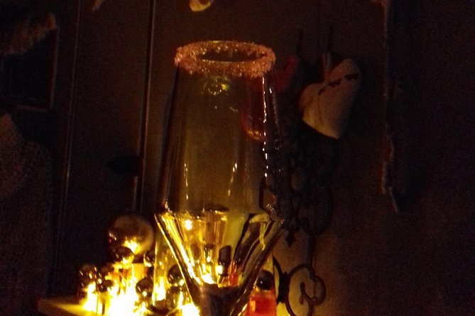 Aperitif Dinner in a Bohemian Caravan - Additional Information