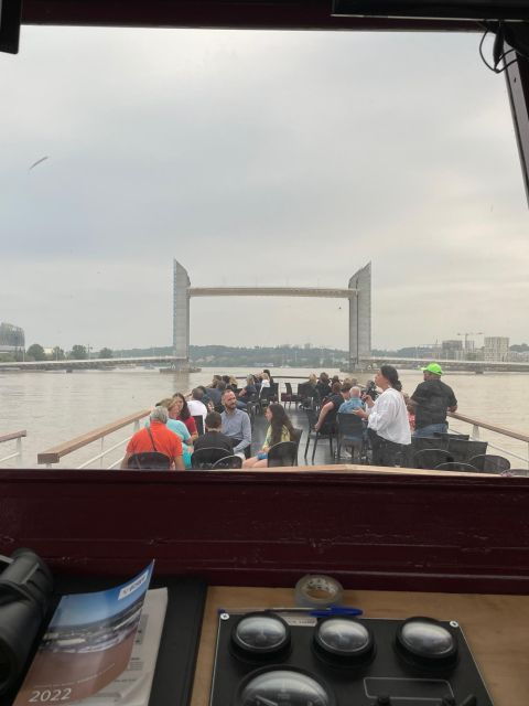 Aperitif Guided Cruise "Wine and Canelé" - Good To Know