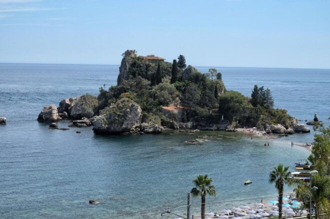 Aperitif on a Sailboat in Taormina - The Sum Up