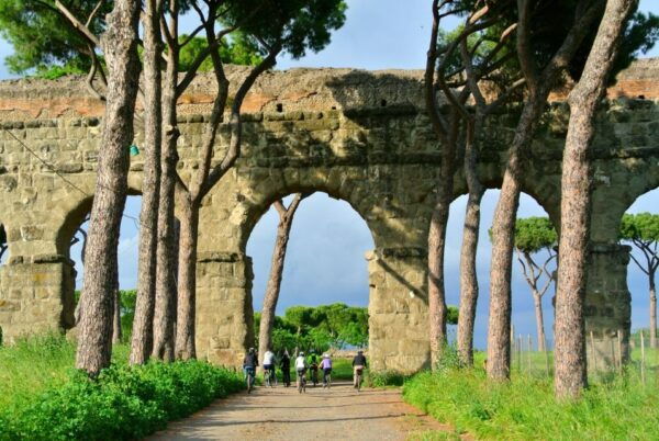 Appian Way, Aqueducts Park and Catacombs With Top E-Bike - Common Questions
