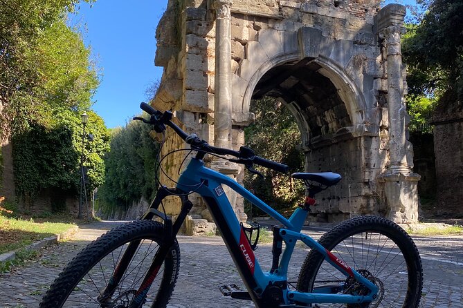 Appian Way on E-Bike: Tour With Catacombs, Aqueducts and Food. - Meeting and Pickup Details