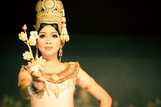Apsara Dance Performance Including Buffet Dinner and Hotel Pickup - Who Is This Tour Best For?