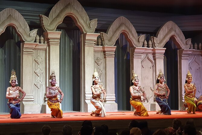 Apsara Dance Show & Dinner With Tuk-Tuk Transfers - Pickup Information