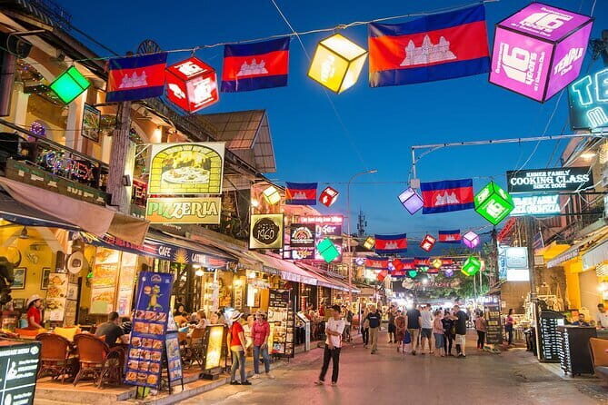 Apsara Show Dinner and Night Market Pub street - Authenticity and Cultural Value