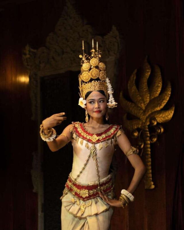 Apsara Theater Performance include dinner & Hotel pick up - The Practicalities: Transportation and Timing